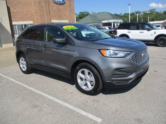 Used 2024 Ford Edge SE image 1