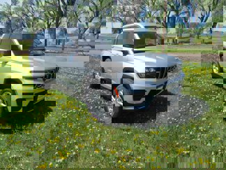 New 2025 Jeep Grand Cherokee Laredo image 1