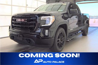 Used 2021 GMC Sierra 1500 Elevation image 1
