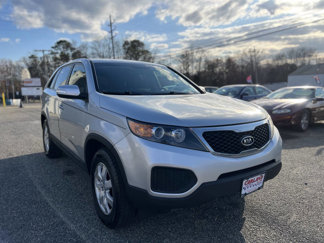 Used 2013 Kia Sorento LX image 1