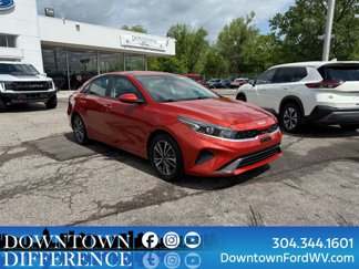 Used 2023 Kia Forte LXS image 1