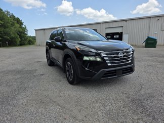 Used 2024 Nissan Rogue SV image 1