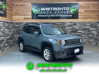 Used 2018 Jeep Renegade Latitude w/ Cold Weather Group image 1