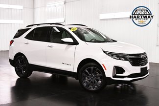 Used 2023 Chevrolet Equinox RS image 1