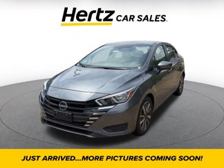 Used 2023 Nissan Versa SV image 1