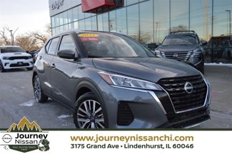 Used 2023 Nissan Kicks SV image 1