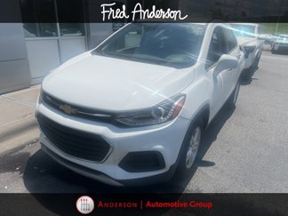 Used 2019 Chevrolet Trax LT w/ LT Convenience Package image 1