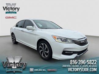 Used 2017 Honda Accord EX image 1