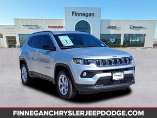 New 2025 Jeep Compass Latitude image 1