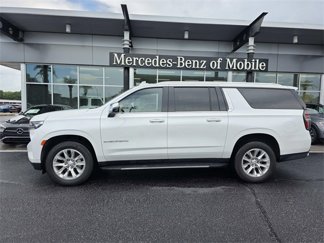 Used 2021 Chevrolet Suburban Premier w/ Premium Package image 1