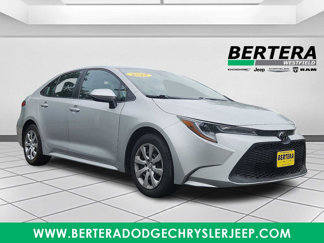 Used 2022 Toyota Corolla LE image 1