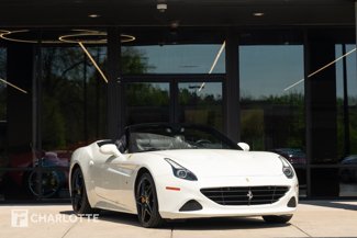 Used 2015 Ferrari California T image 1