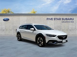Used 2018 Buick Regal Preferred w/ Sights and Sounds Package image 1