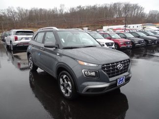 New 2025 Hyundai Venue SEL image 1