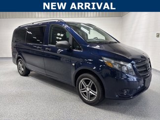 Used 2016 Mercedes-Benz Metris Passenger image 1