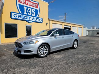 Used 2013 Ford Fusion SE image 1