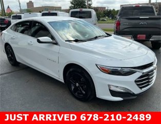 Used 2023 Chevrolet Malibu LT image 1