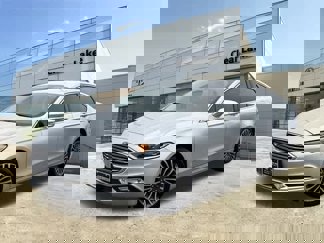 Used 2017 Ford Fusion SE w/ Fusion SE Technology Package image 1