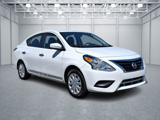 Used 2019 Nissan Versa SV image 1