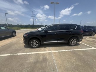 Used 2020 Hyundai Santa Fe SE w/ Cargo Package image 1