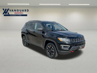 Used 2019 Jeep Compass Trailhawk video 2