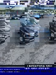 Used 2017 Volkswagen Golf Alltrack S image 1
