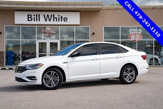 Used 2019 Volkswagen Jetta R-Line image 1