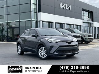 Used 2020 Toyota C-HR LE image 1