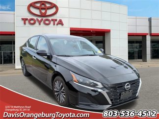 Used 2023 Nissan Altima 2.5 SV image 1