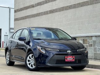 Certified 2023 Toyota Corolla LE image 1