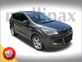 Used 2015 Ford Escape SE image 1