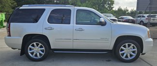 Used 2011 GMC Yukon Denali image 1