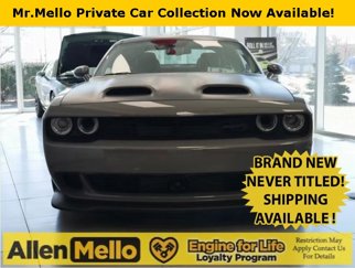 Used 2023 Dodge Challenger SRT Hellcat image 1