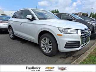 Used 2020 Audi Q5 2.0T Premium w/ Convenience Package image 1