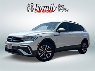 Used 2024 Volkswagen Tiguan S image 1