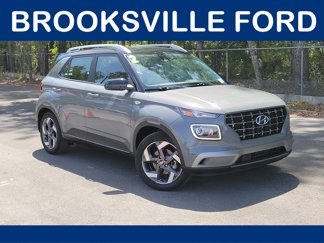 Used 2022 Hyundai Venue Limited w/ Cargo Package image 1