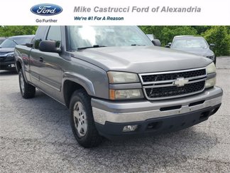Used 2006 Chevrolet Silverado 1500 LT w/ Light Duty Power Package image 1