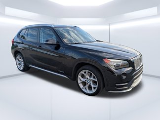 Used 2015 BMW X1 xDrive28i image 1