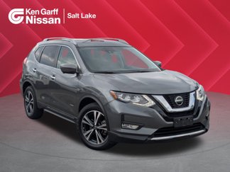 Used 2018 Nissan Rogue SL image 1