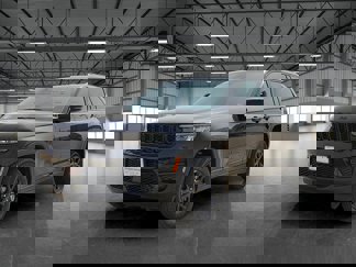 New 2025 Jeep Grand Cherokee Altitude image 1