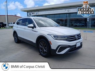 Used 2022 Volkswagen Tiguan SE w/ Panoramic Sunroof Package image 1