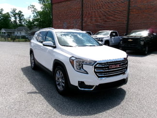 Used 2024 GMC Terrain SLT image 1