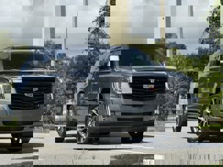 Used 2020 Cadillac Escalade ESV Platinum w/ Escalade Sport Edition image 1