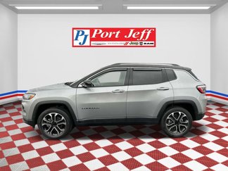 Used 2022 Jeep Compass Limited image 1