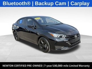 Used 2023 Nissan Versa S w/ Trunk Package image 1