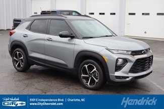Used 2023 Chevrolet TrailBlazer RS w/ Convenience Package image 1