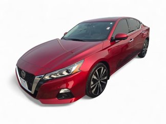 Used 2021 Nissan Altima 2.5 Platinum image 1