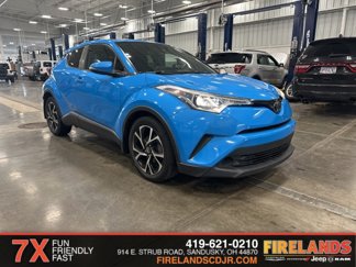 Used 2019 Toyota C-HR XLE image 1
