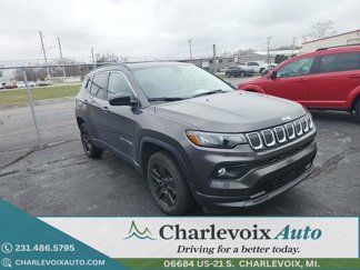 Used 2022 Jeep Compass Latitude w/ Convenience Group image 1