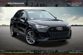 Used 2025 Audi Q3 2.0T Premium w/ Convenience Package image 1